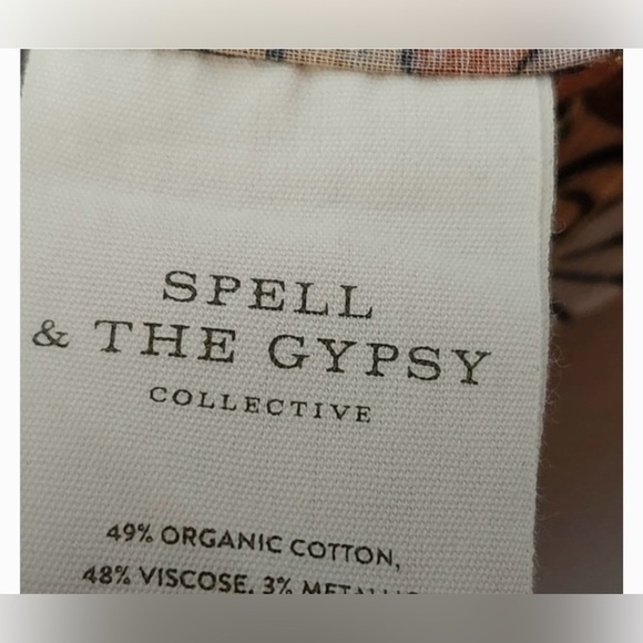 Spell Floral Kimono Robe in Black and Orange - Picture 4 of 4